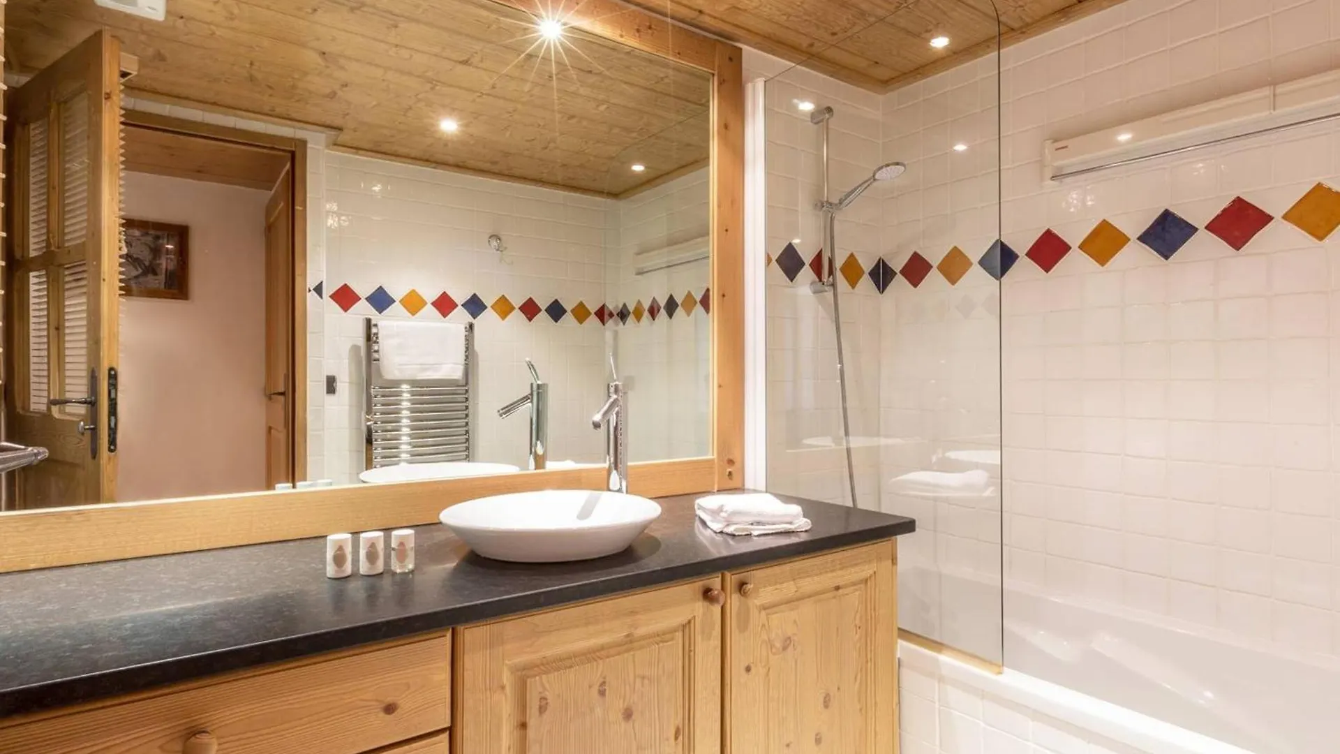 Standing, Spa, Piscine, Pied De Pistes, 8 Personnes, St-Martin-De-Belleville - Fr-1-461-26 サン・マルタン・ド・ベルヴィル 0*,  フランス
